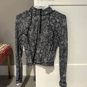 It’s Rulu Cropped Quarter Zip